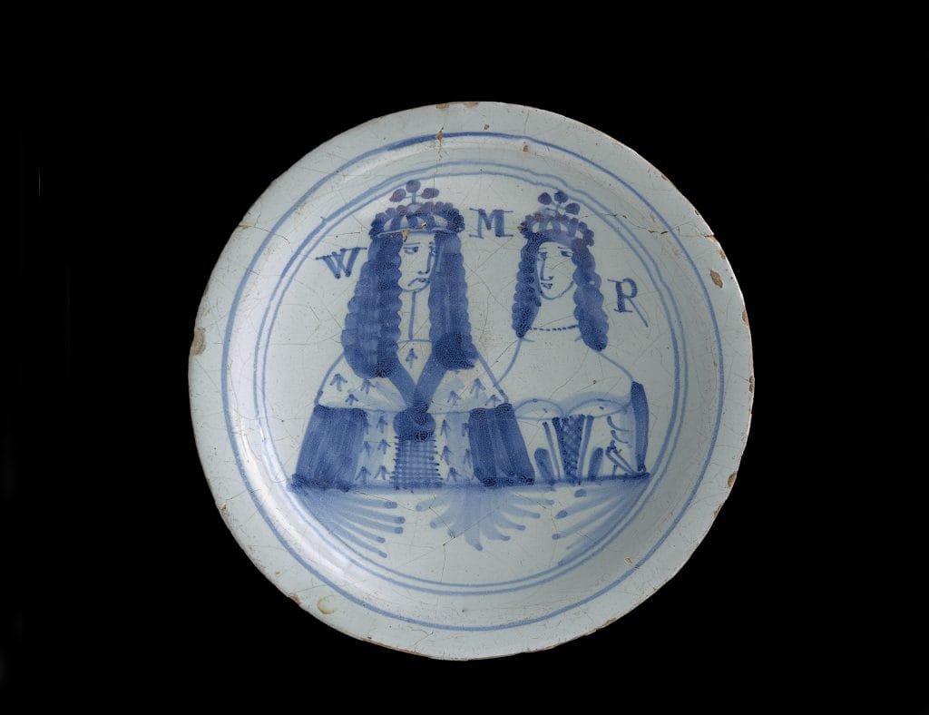 plate with print of King William and Queen Mary