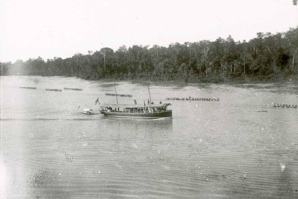 Boat race on the Baram River