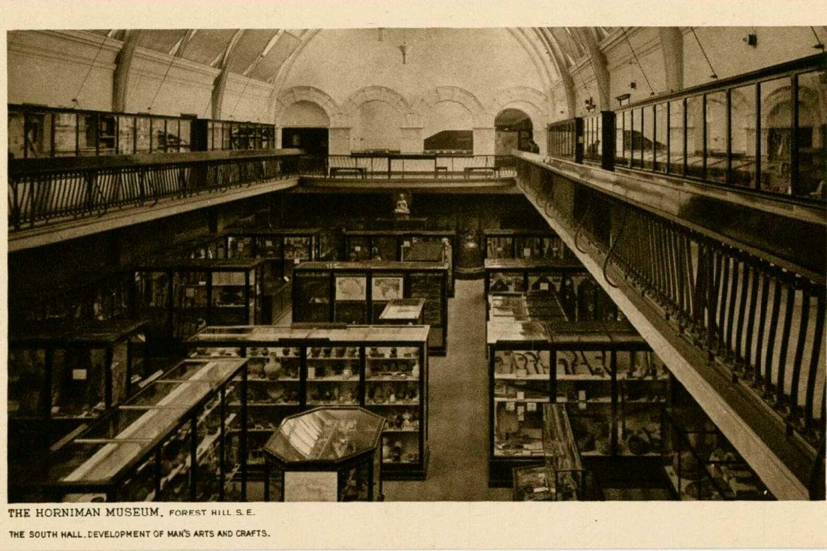 South Hall Gallery at the Horniman in 1912